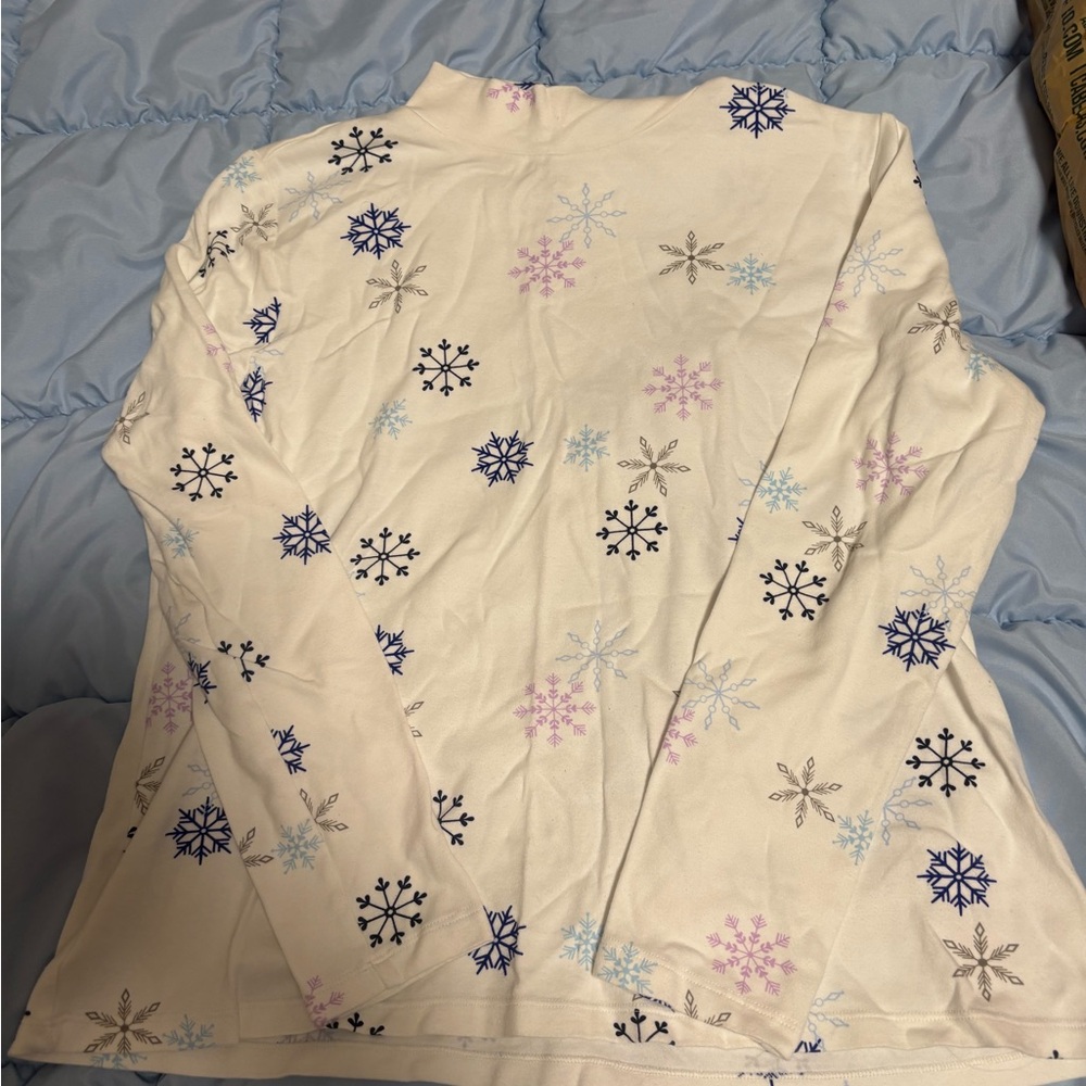 Kim Rogers White Top with Snowflake Design